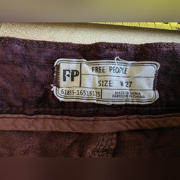 *SOLD****FREE PEOPLE Corduroy Pants We The Free Deep Purple Size 27. - Picture 6 of 12